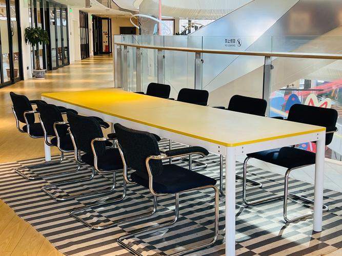 wework上海广场神仙办公场所,绝对让你爱上工作!