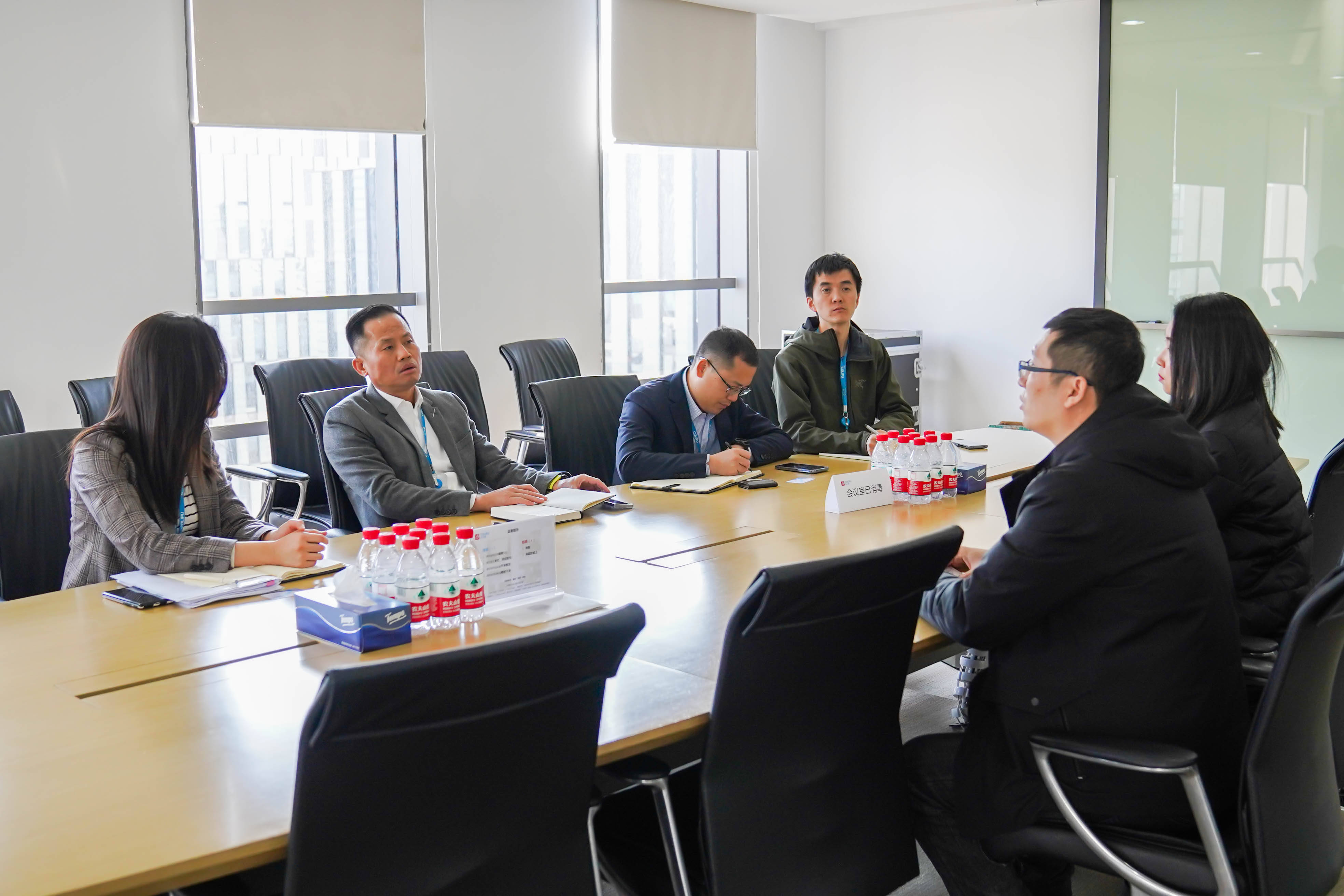 哈量电子商务公司与上海晨光科力普办公用品开展战略